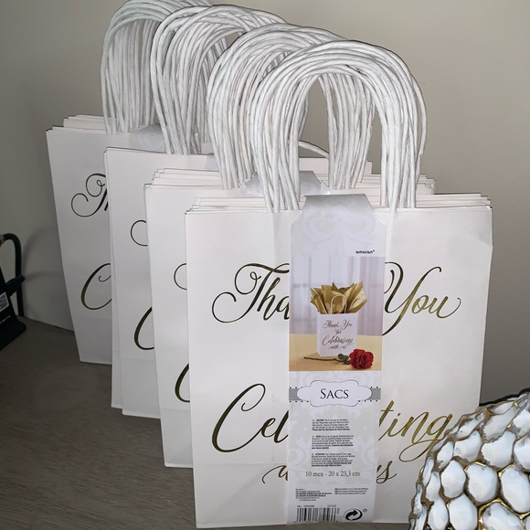 Wedding Party Supply Bundle - Picture 7 of 8